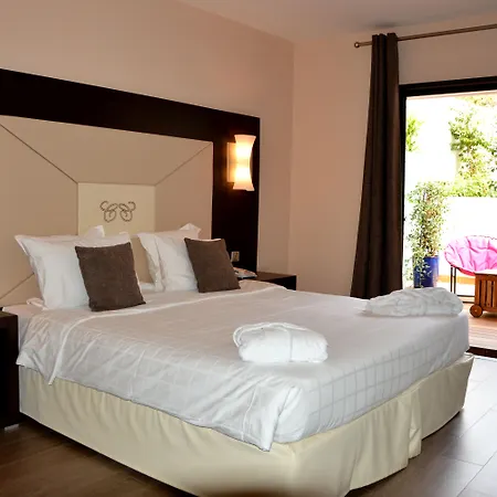 Hotel A Casa Di Ma 4*