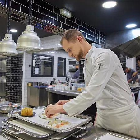 Hotel A Casa Di Ma 4*