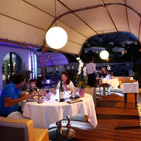 A Casa Di Ma Hotel 4*